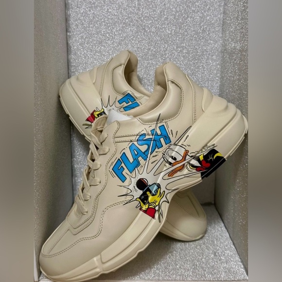 💎GUCCI DISNEY X RHYTON SNEAKERS IVORY LEATHER DONALD DUCK PRINT MEN 9G , 9.5 US - Picture 2 of 6